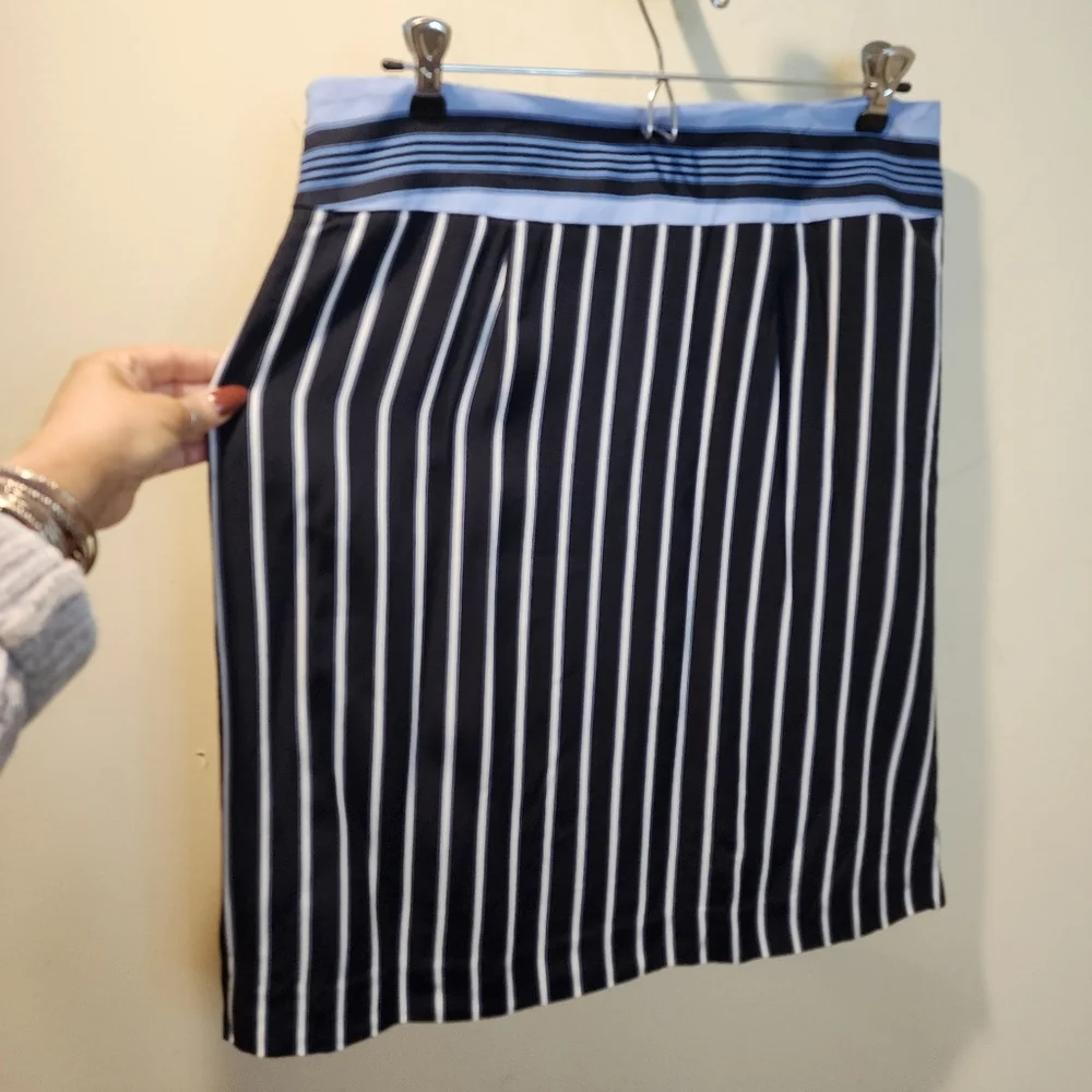 LOFT Black and Blue  Striped Skirt Size  8